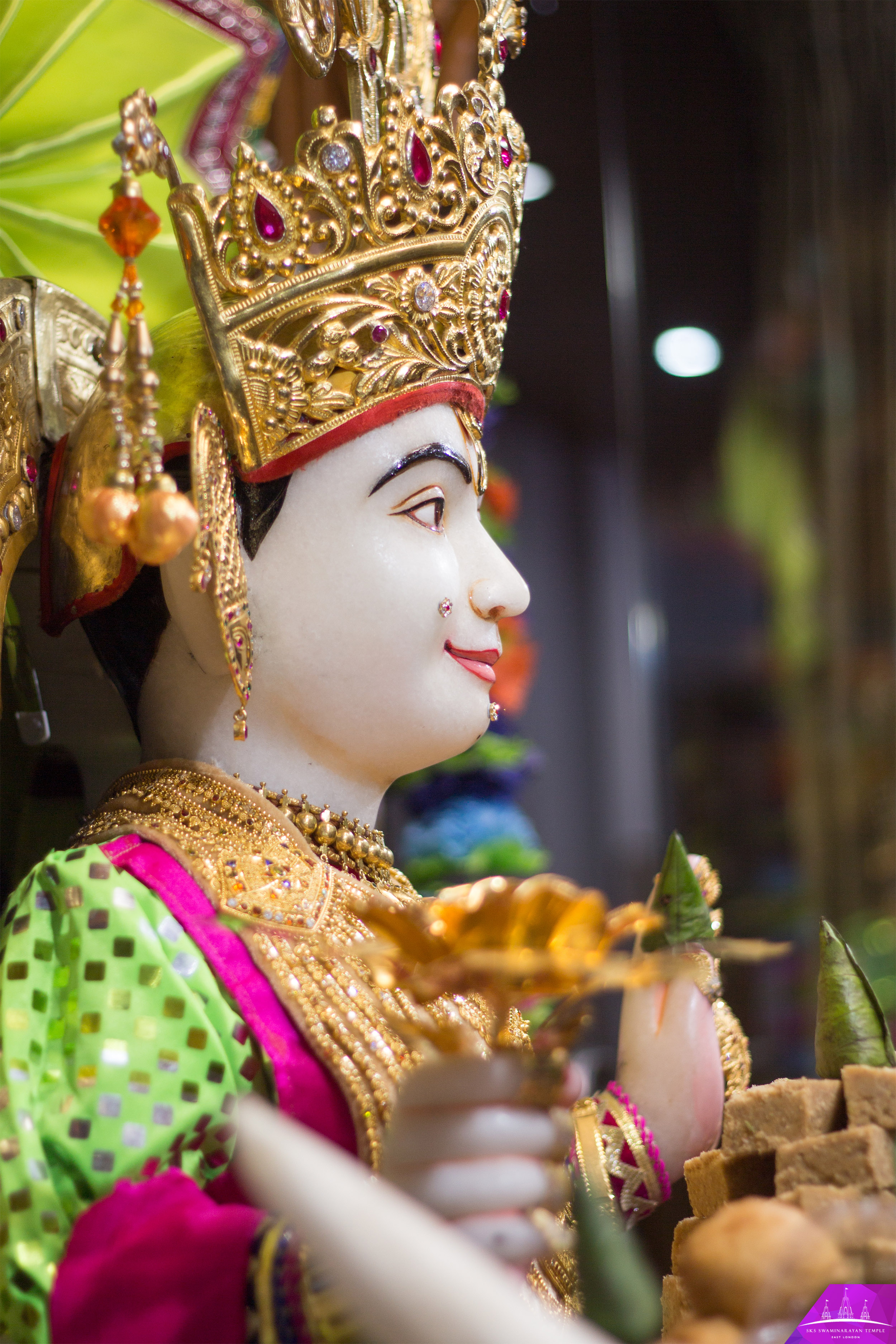 ©1987-2017 SKS Swaminarayan Temple East London